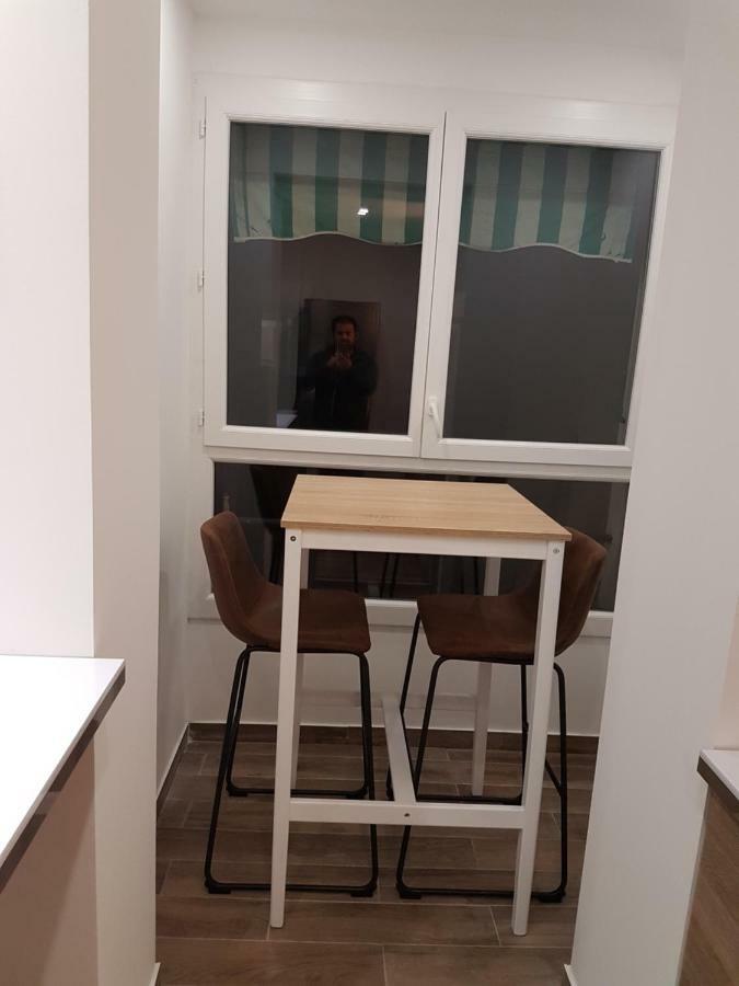 Apartamento Gare Saint-Roch T1 & T2 Montpellier Exterior foto
